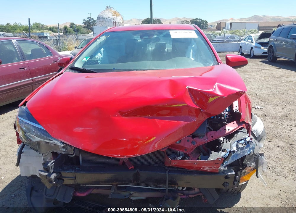 2019 TOYOTA COROLLA LE VIN: 2T1BURHE9KC157083