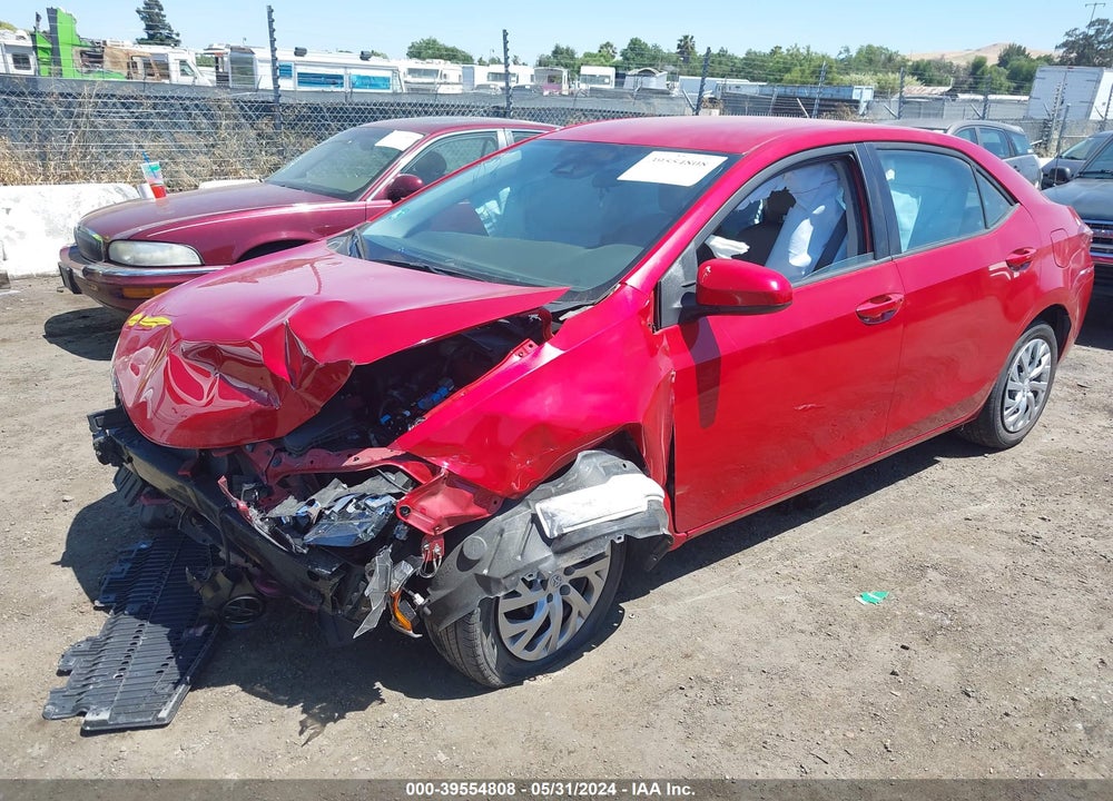 2019 TOYOTA COROLLA LE VIN: 2T1BURHE9KC157083