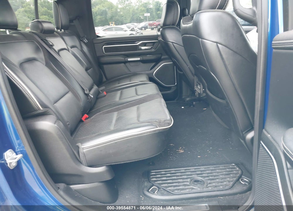 2019 RAM 1500 LAIE  4X2 5'7 BOX VIN: 1C6RREJTXKN628518