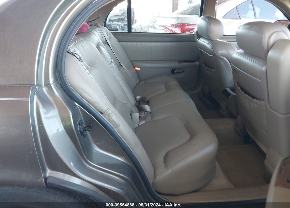 1999 BUICK PARK AVENUE VIN: 1G4CW52K5X4642882