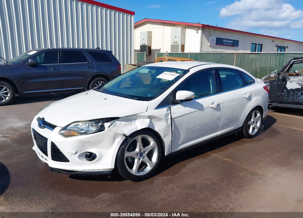 2014 FORD FOCUS TITANIUM VIN: 1FADP3J20EL199447