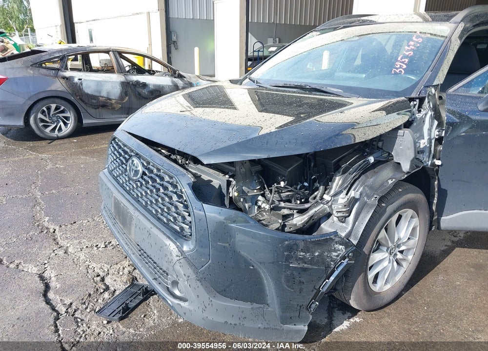 2023 TOYOTA COROLLA CROSS LE VIN: 7MUBAABG9PV073595