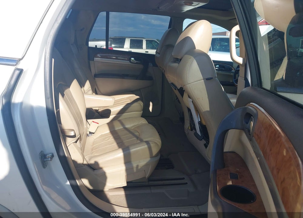 2011 BUICK ENCLAVE 2XL VIN: 5GAKRCED5BJ221121