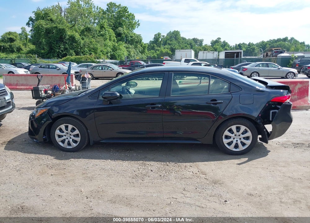 2022 TOYOTA COROLLA LE VIN: JTDEPMAE5NJ229858