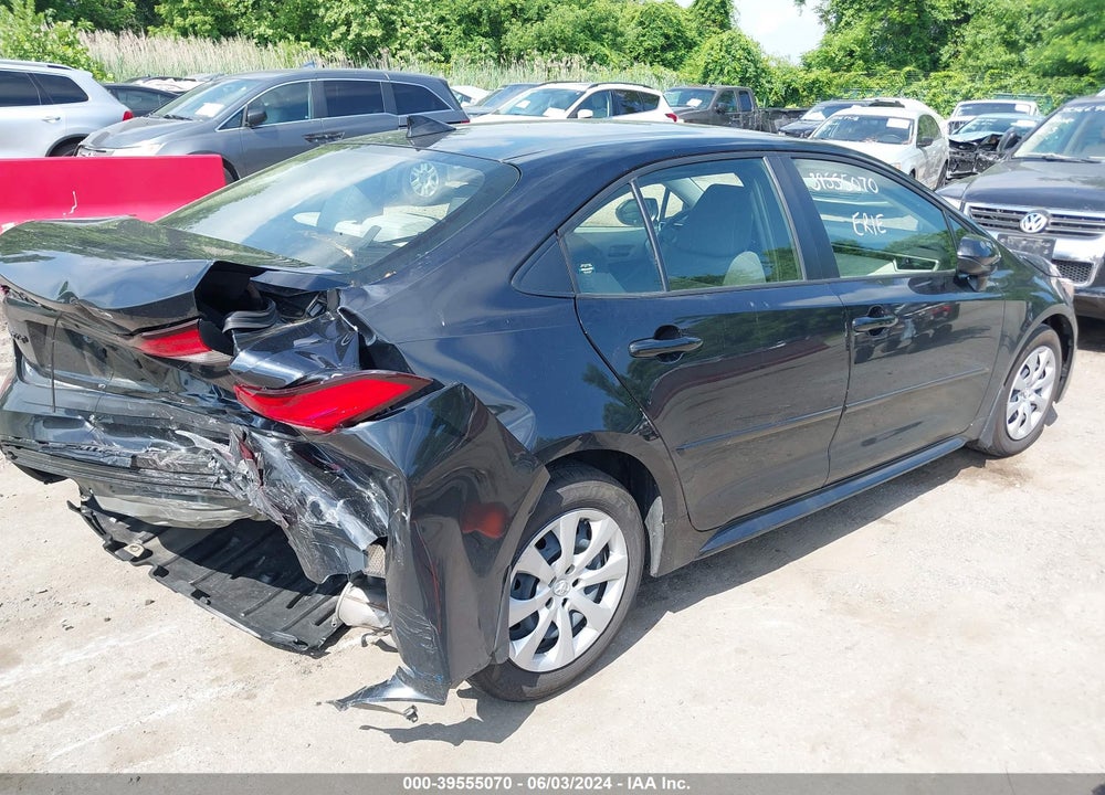 2022 TOYOTA COROLLA LE VIN: JTDEPMAE5NJ229858