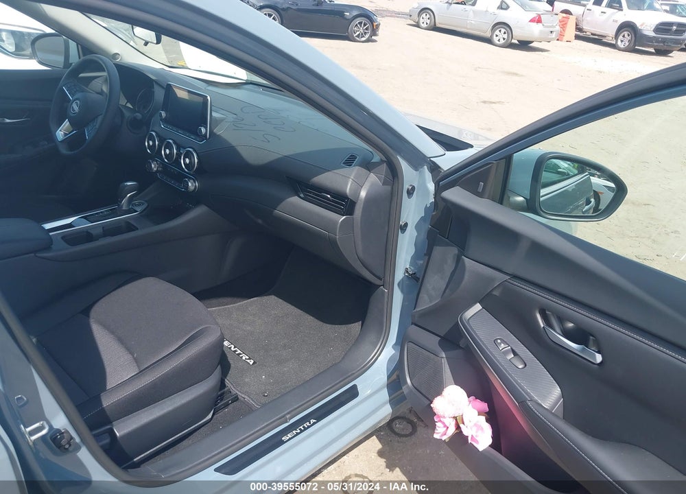 2024 NISSAN SENTRA SV XTRONIC CVT VIN: 3N1AB8CVXRY298339