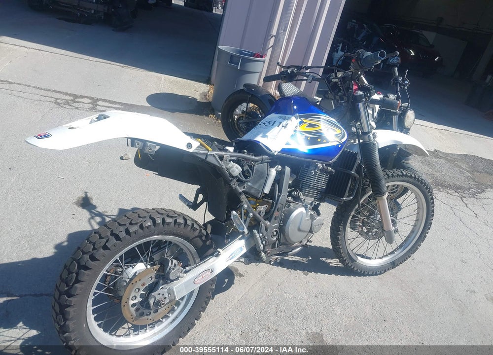 2000 SUZUKI DR650 SE VIN: JS1SP46A6Y2100934