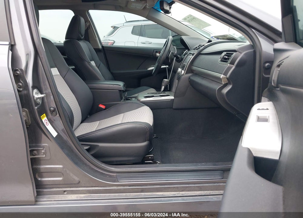 2013 TOYOTA CAMRY SE VIN: 4T1BF1FK2DU691001