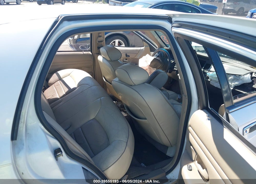 1999 FORD CROWN VICTORIA LX VIN: 2FAFP74WXXX223581