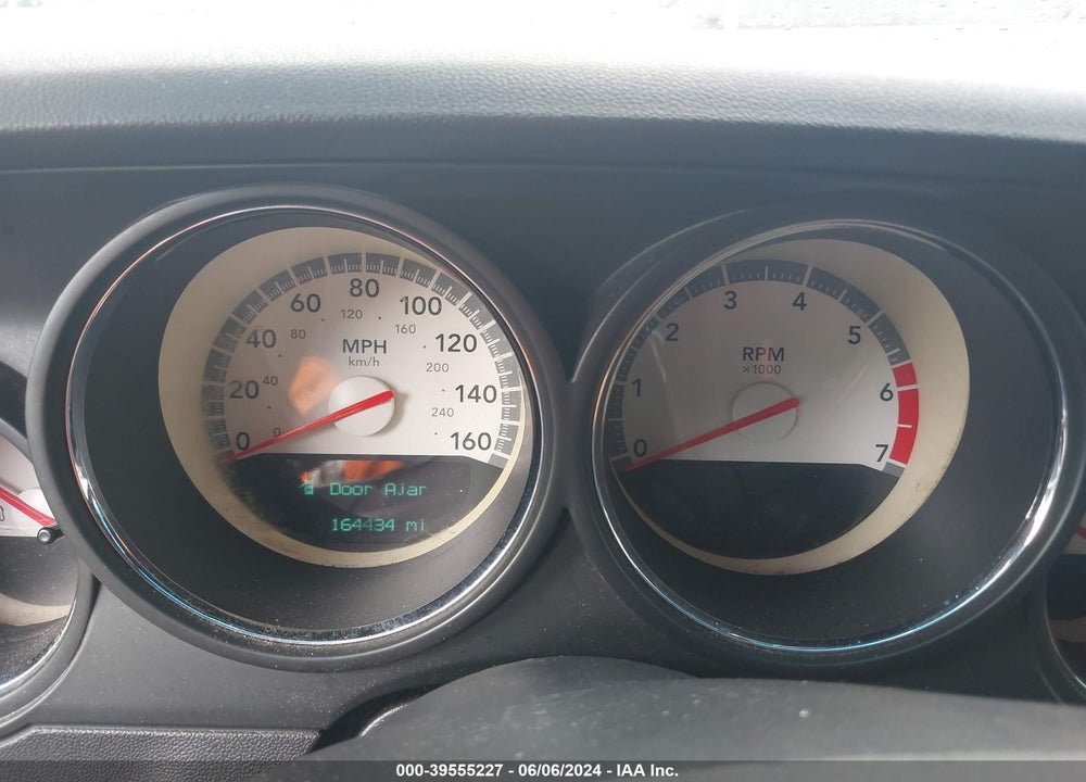 2010 DODGE CHALLENGER R/T VIN: 2B3CJ5DT2AH319040