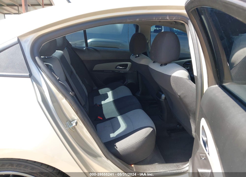 2014 CHEVROLET CRUZE LS MANUAL VIN: 1G1PB5SH3E7484925