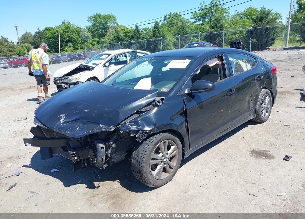 2017 HYUNDAI ELANTRA SE VIN: 5NPD84LF5HH116181