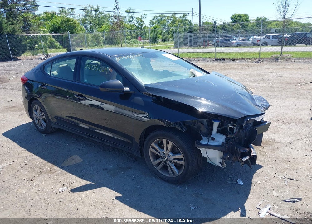 2017 HYUNDAI ELANTRA SE VIN: 5NPD84LF5HH116181