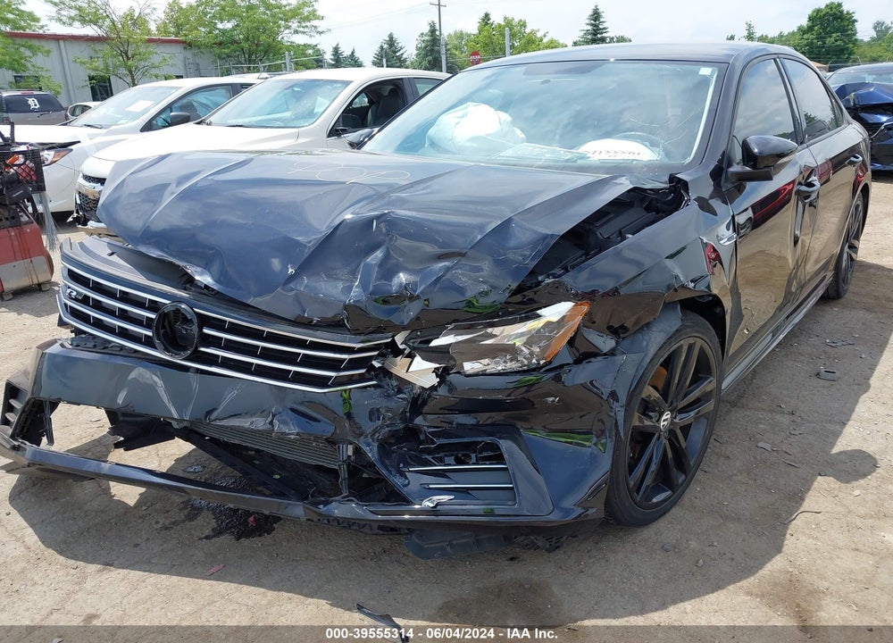 2018 VOLKSWAGEN PASSAT 2.0T R-LINE/2.0T S VIN: 1VWAA7A33JC046521