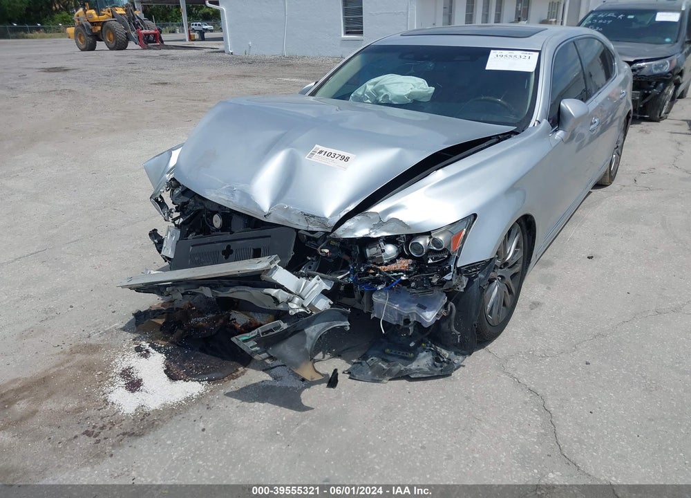 2013 LEXUS LS 460 L VIN: JTHGL1EF0D5048730