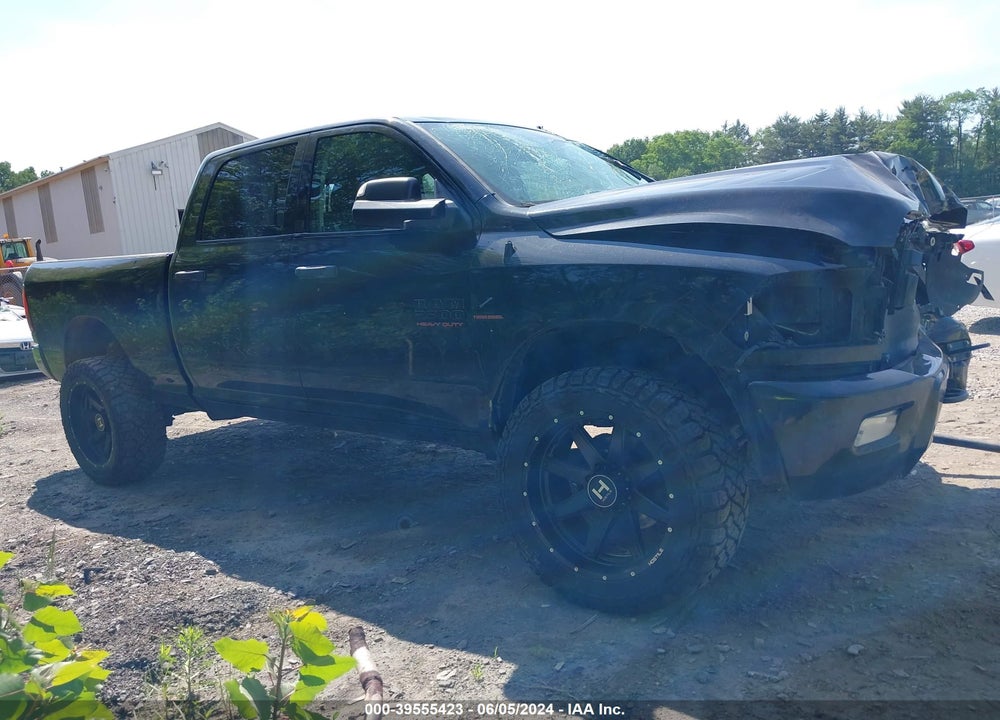 2016 RAM 2500 BIG HORN VIN: 3C6UR5DL1GG113106