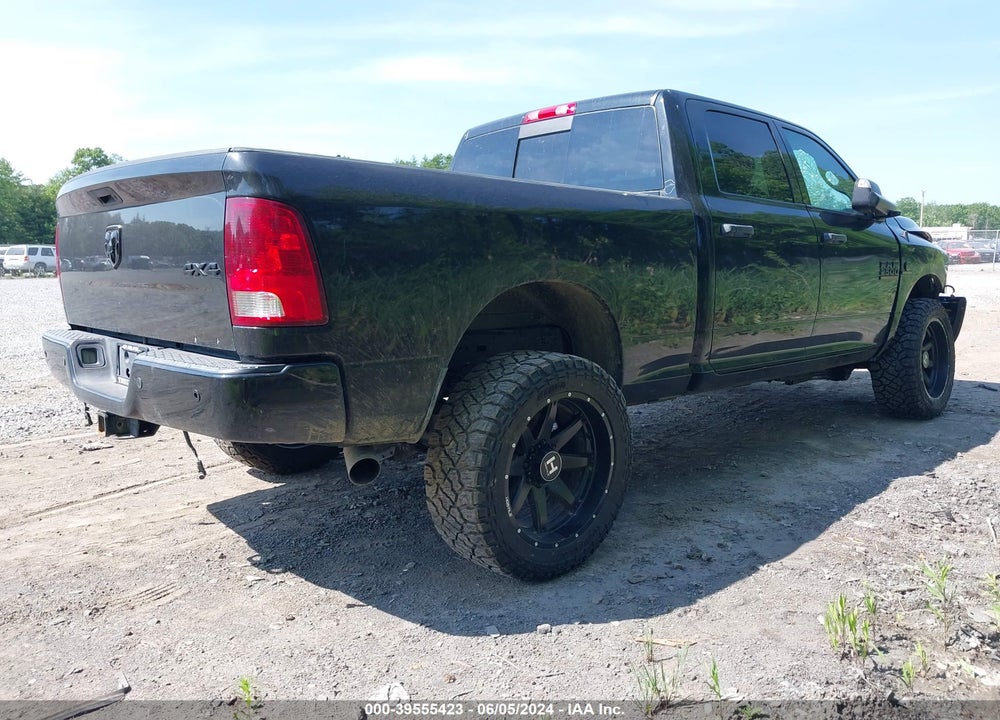 2016 RAM 2500 BIG HORN VIN: 3C6UR5DL1GG113106