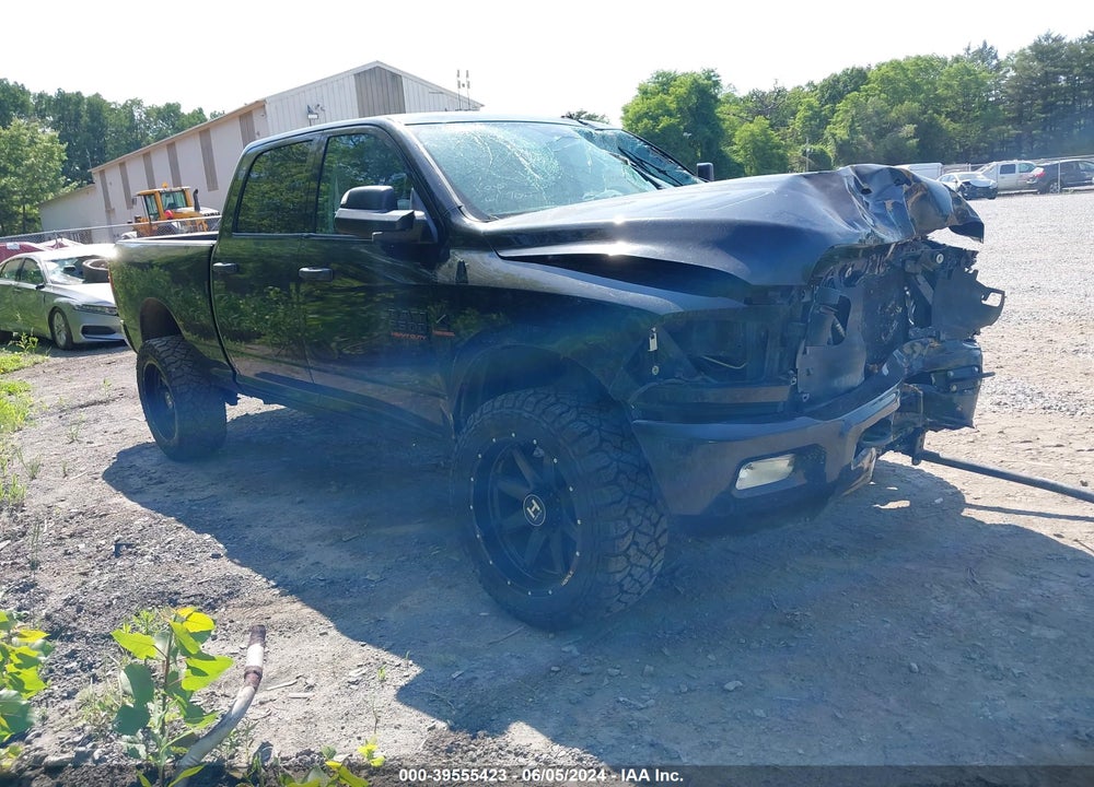 2016 RAM 2500 BIG HORN VIN: 3C6UR5DL1GG113106