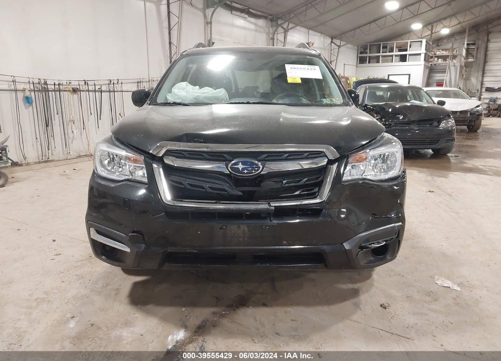 2017 SUBARU FORESTER 2.5I PREMIUM VIN: JF2SJAEC3HH568000
