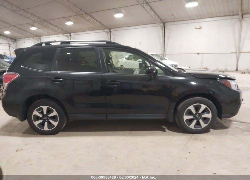 2017 SUBARU FORESTER 2.5I PREMIUM VIN: JF2SJAEC3HH568000
