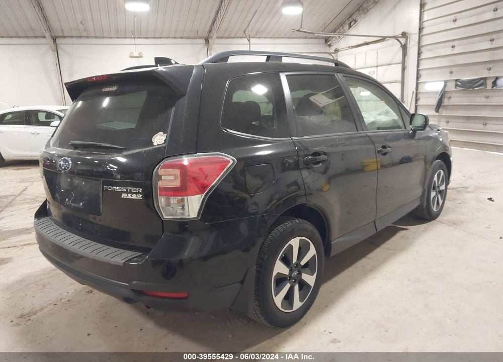 2017 SUBARU FORESTER 2.5I PREMIUM VIN: JF2SJAEC3HH568000