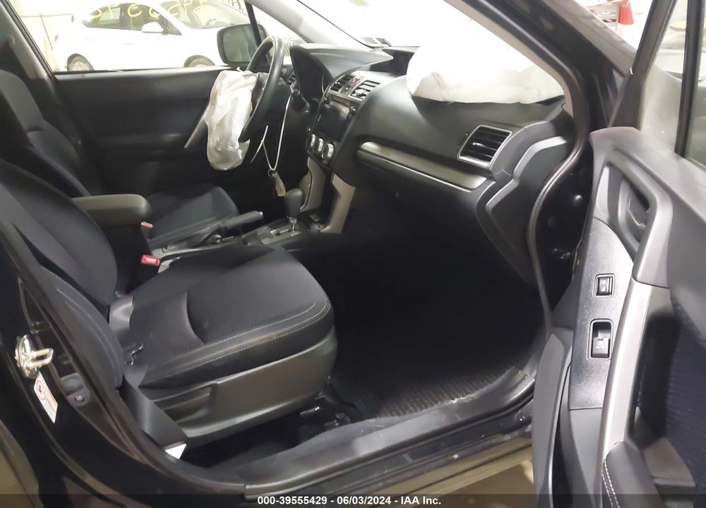 2017 SUBARU FORESTER 2.5I PREMIUM VIN: JF2SJAEC3HH568000