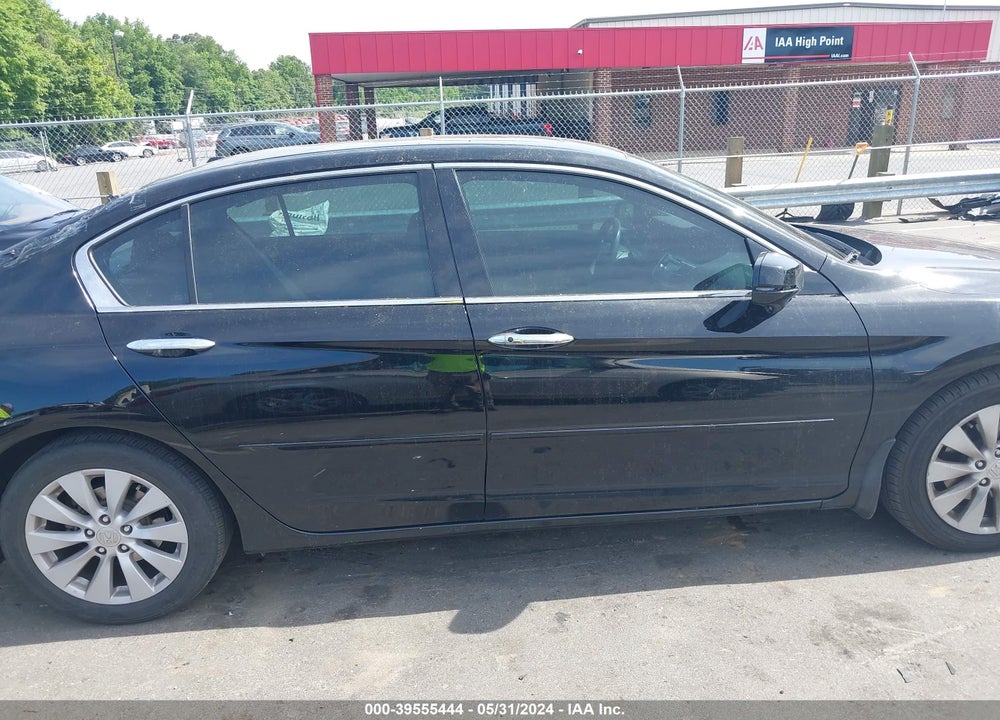 2015 HONDA ACCORD EX-L V-6 VIN: 1HGCR3F82FA018893