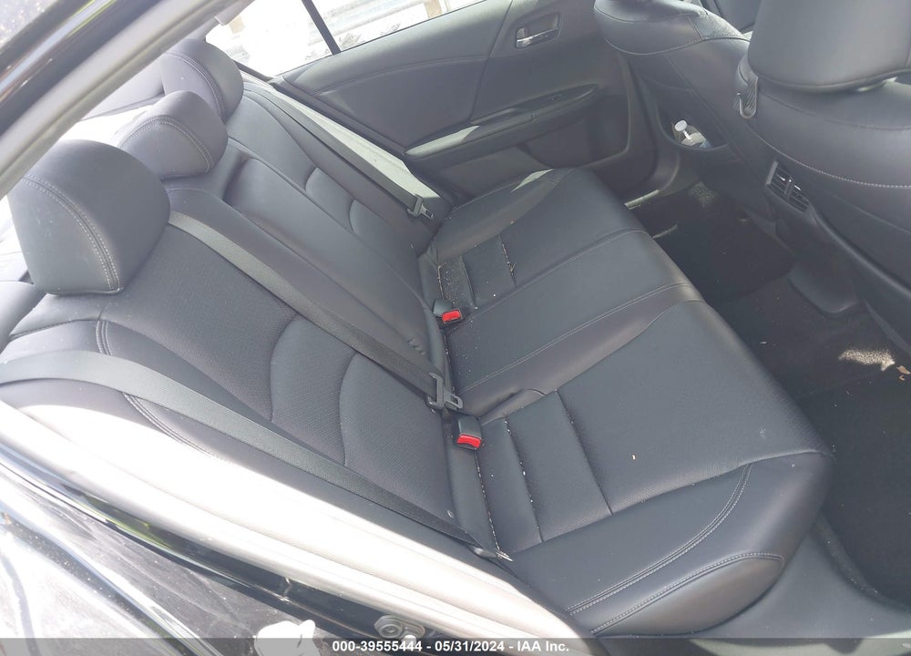 2015 HONDA ACCORD EX-L V-6 VIN: 1HGCR3F82FA018893