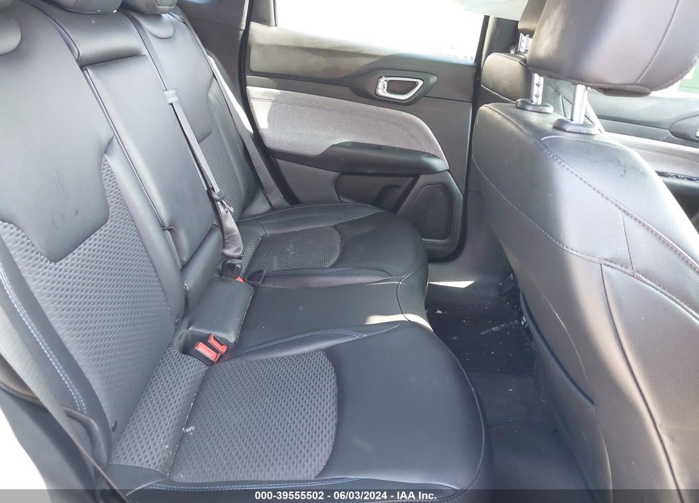 2024 JEEP COMPASS LATITUDE 4X4 VIN: 3C4NJDBN1RT582838