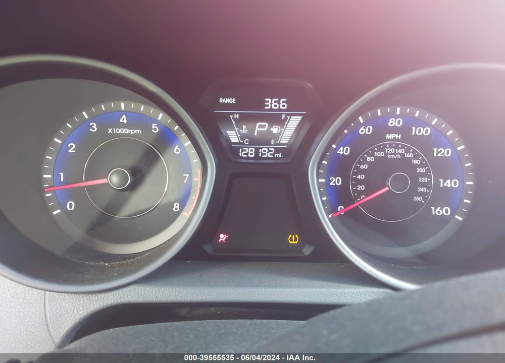 2014 HYUNDAI ELANTRA SE VIN: KMHDH4AE3EU154323