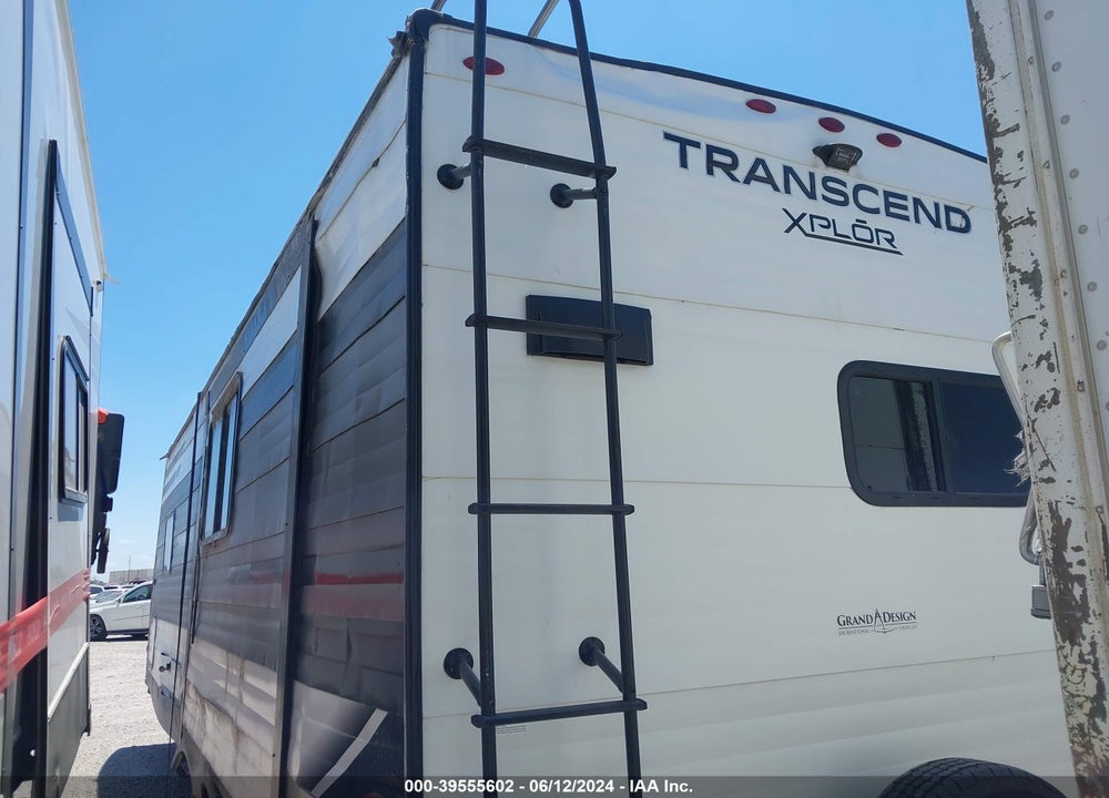 2022 GRAND DESIGN TRANSCEND 231 RK VIN: 573TT2922N8822286