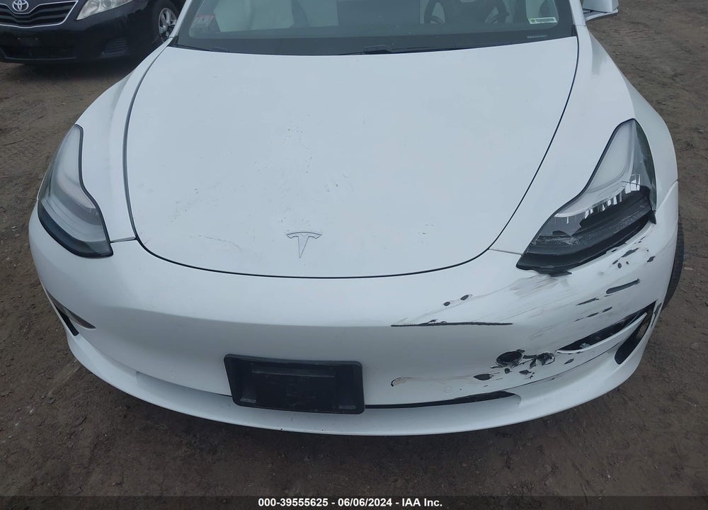 2020 TESLA MODEL 3 STANDARD RANGE PLUS REAR-WHEEL DRIVE/STANDARD RANGE REAR-WHEEL DRIVE VIN: 5YJ3E1EA0LF746136
