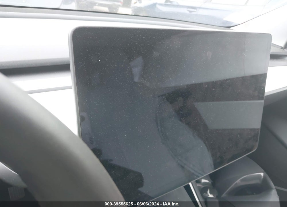 2020 TESLA MODEL 3 STANDARD RANGE PLUS REAR-WHEEL DRIVE/STANDARD RANGE REAR-WHEEL DRIVE VIN: 5YJ3E1EA0LF746136