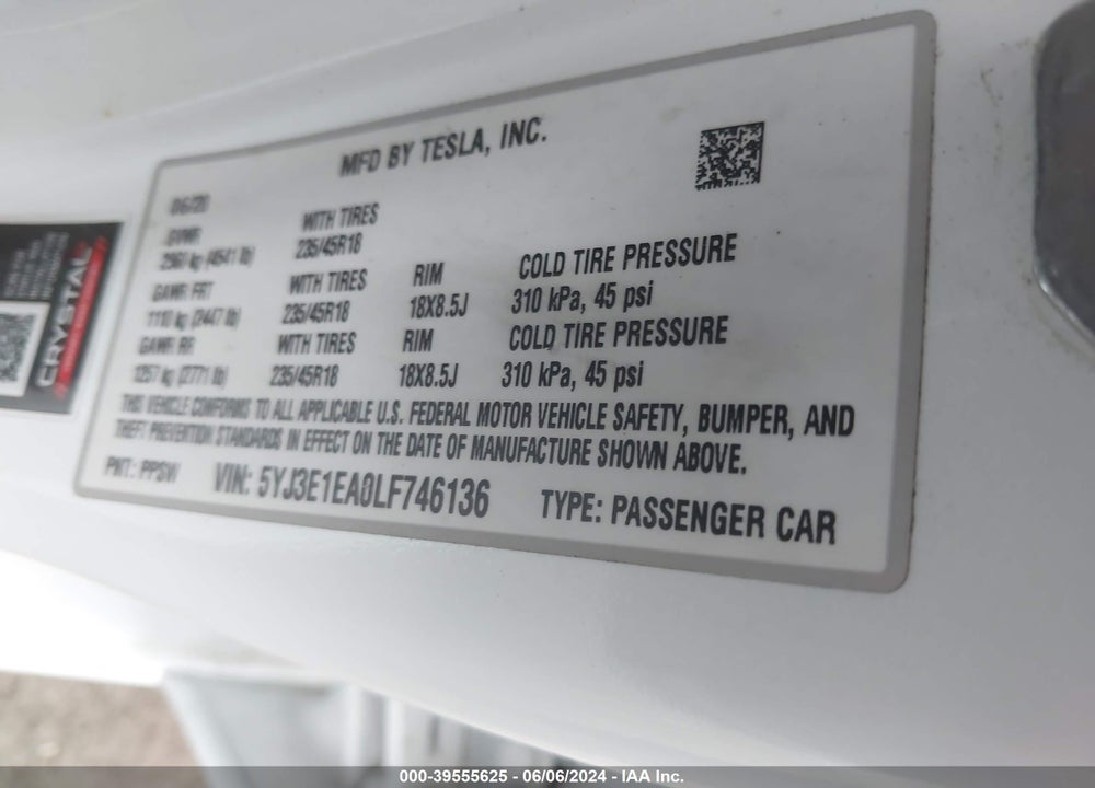 2020 TESLA MODEL 3 STANDARD RANGE PLUS REAR-WHEEL DRIVE/STANDARD RANGE REAR-WHEEL DRIVE VIN: 5YJ3E1EA0LF746136