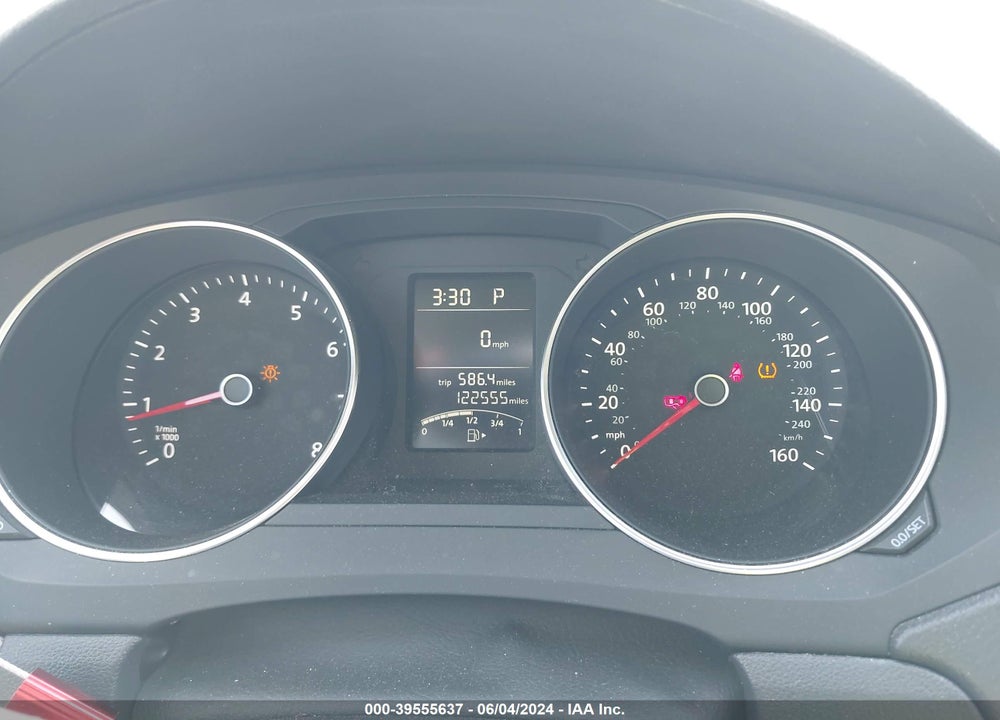 2015 VOLKSWAGEN JETTA 1.8T SE VIN: 3VWD17AJ0FM253935