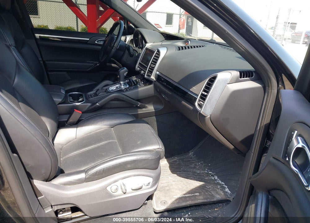 2014 PORSCHE CAYENNE VIN: WP1AA2A25ELA93440