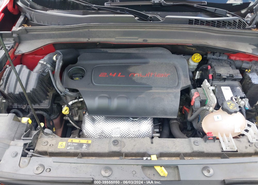 2015 JEEP RENEGADE LATITUDE VIN: ZACCJABT7FPC23095