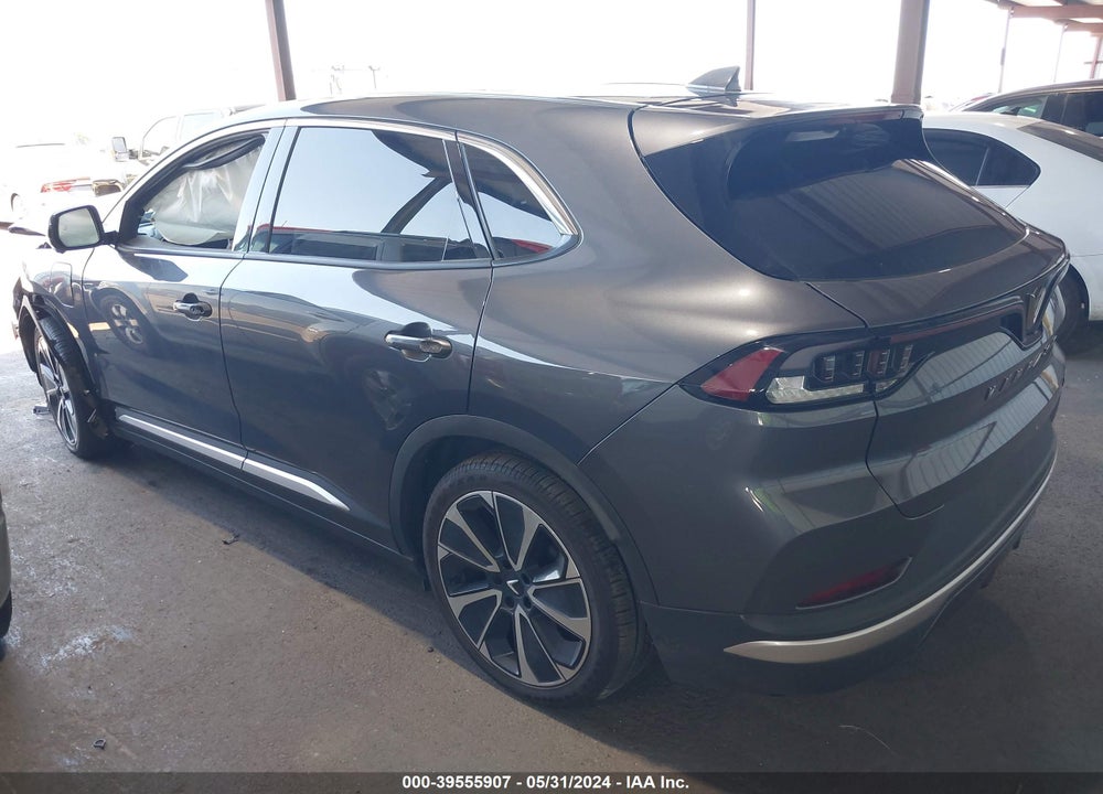 2023 VINFAST VF 8 PLUS VIN: RLLV1AFA2PH003332