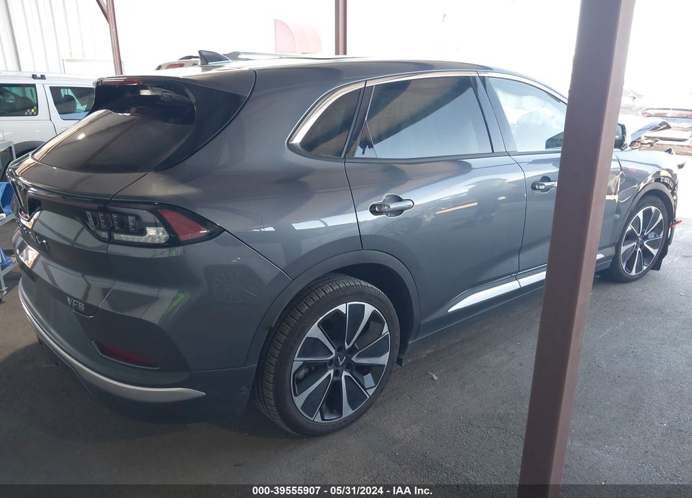 2023 VINFAST VF 8 PLUS VIN: RLLV1AFA2PH003332