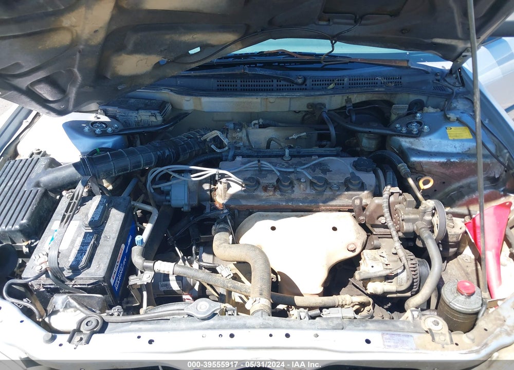 1998 HONDA ACCORD DX VIN: 1HGCF8548WA012262