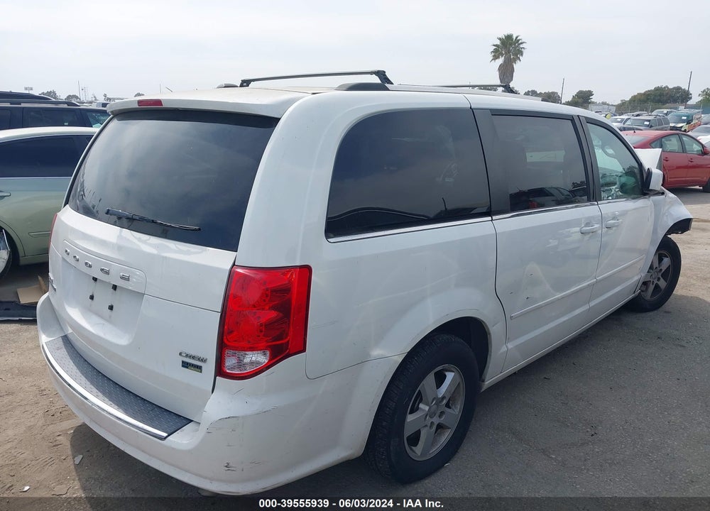 2011 DODGE GRAND CARAVAN CREW VIN: 2D4RN5DG8BR679590