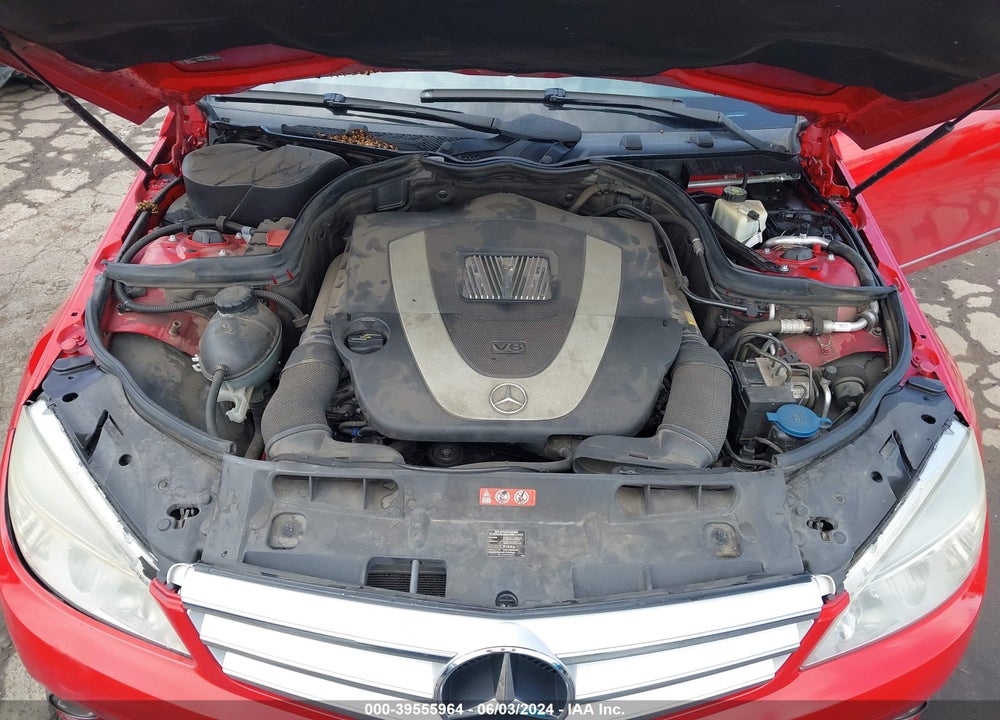 2008 MERCEDES-BENZ C 300 LUXURY/SPORT VIN: WDDGF54X48F058726