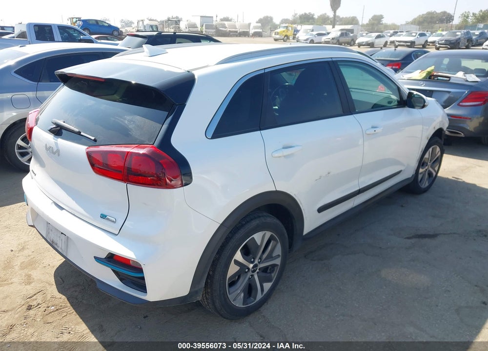 2022 KIA NIRO EV EX VIN: KNDCC3LG4N5142019