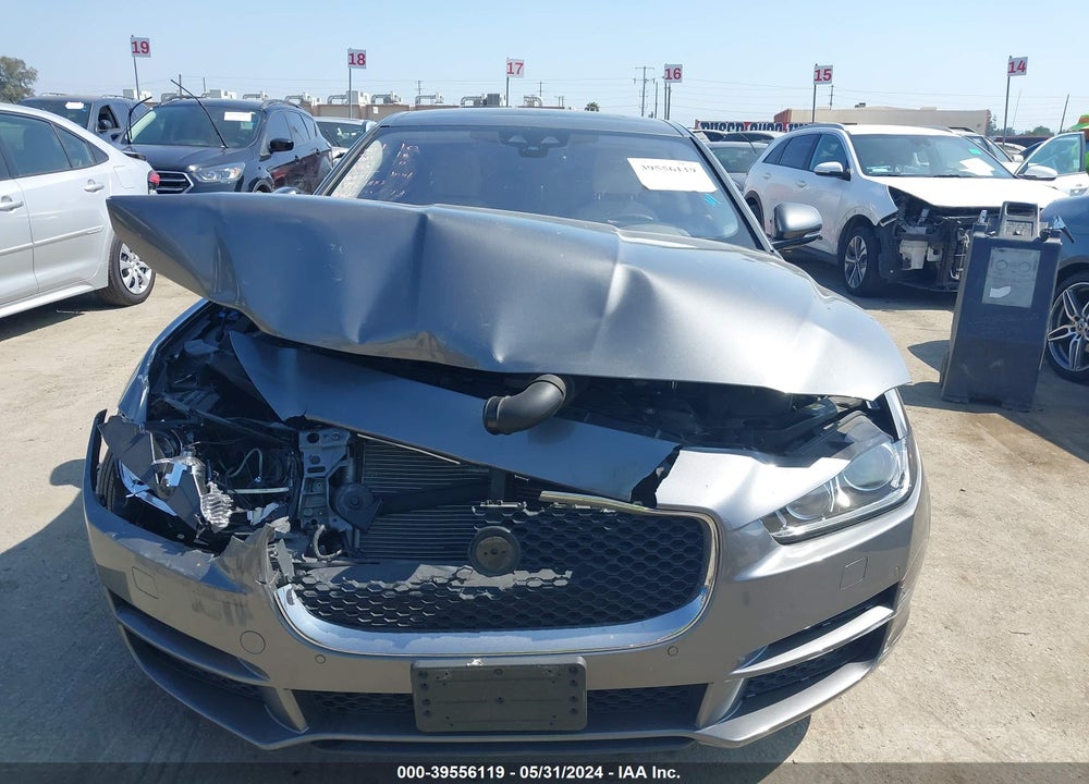 2019 JAGUAR XE 20D PREMIUM VIN: SAJAD4FN4KCP44013