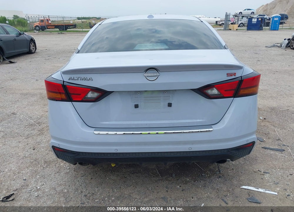 2023 NISSAN ALTIMA SR FWD VIN: 1N4BL4CV7PN397661