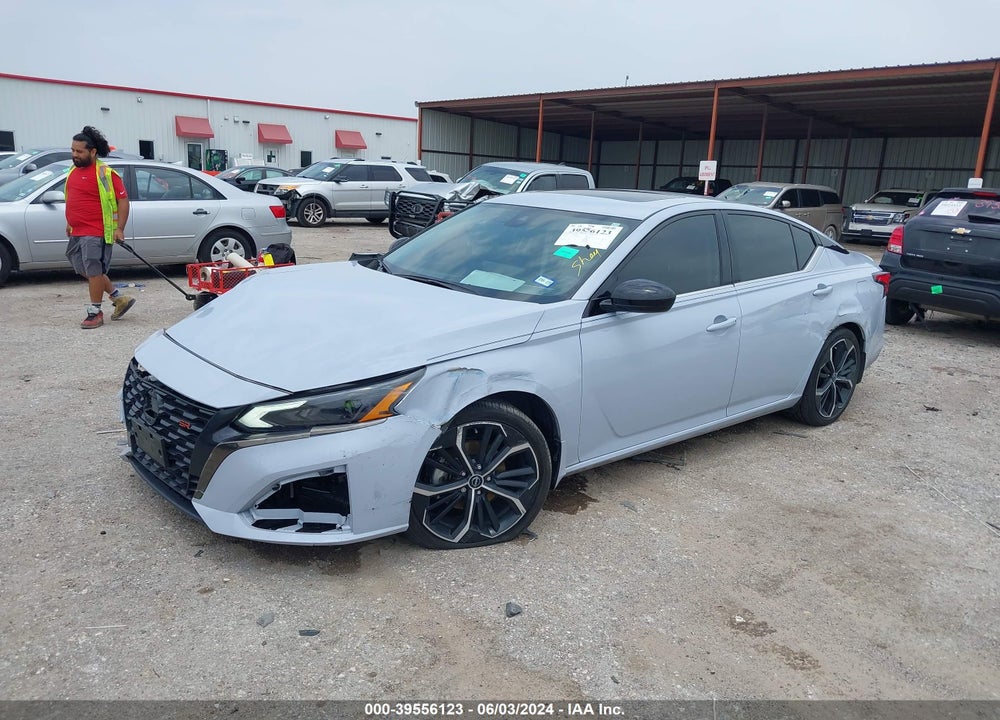 2023 NISSAN ALTIMA SR FWD VIN: 1N4BL4CV7PN397661