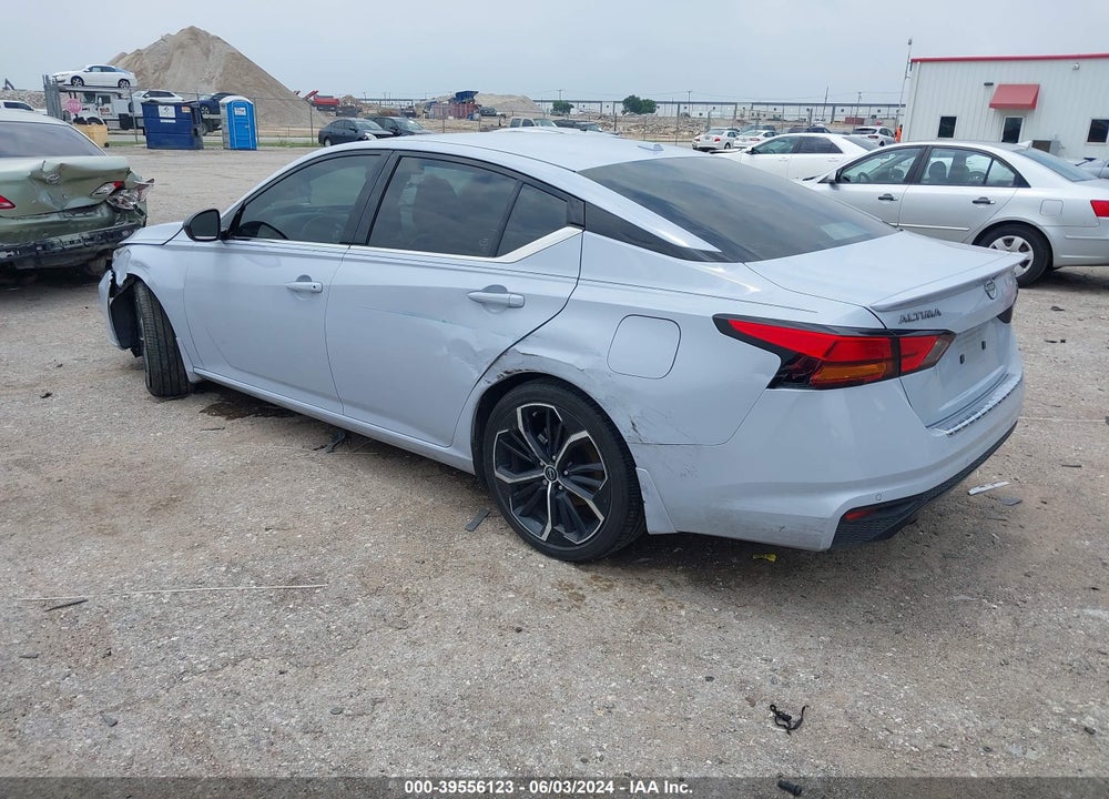 2023 NISSAN ALTIMA SR FWD VIN: 1N4BL4CV7PN397661