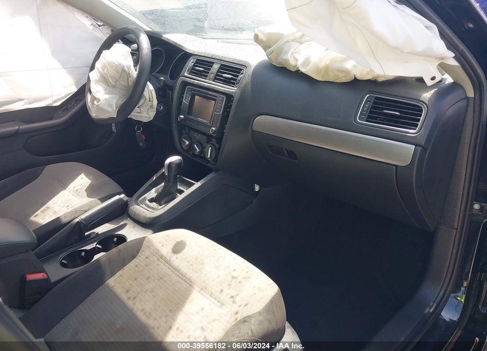 2017 VOLKSWAGEN JETTA 1.4T S VIN: 3VW2B7AJ6HM346773