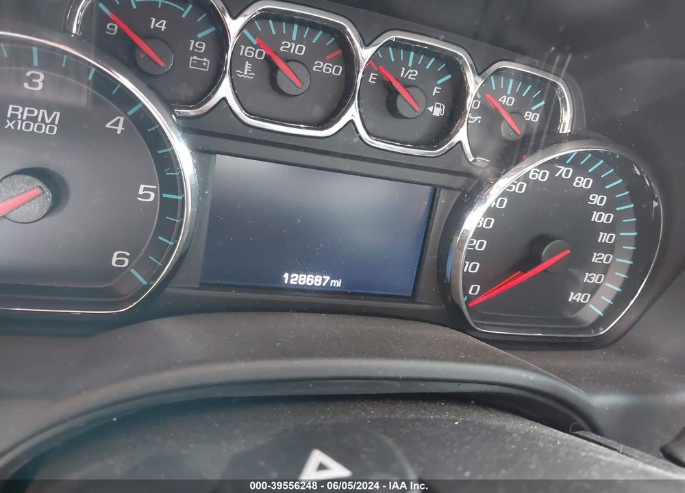 2018 CHEVROLET TAHOE LS VIN: 1GNSCAEC9JR266159