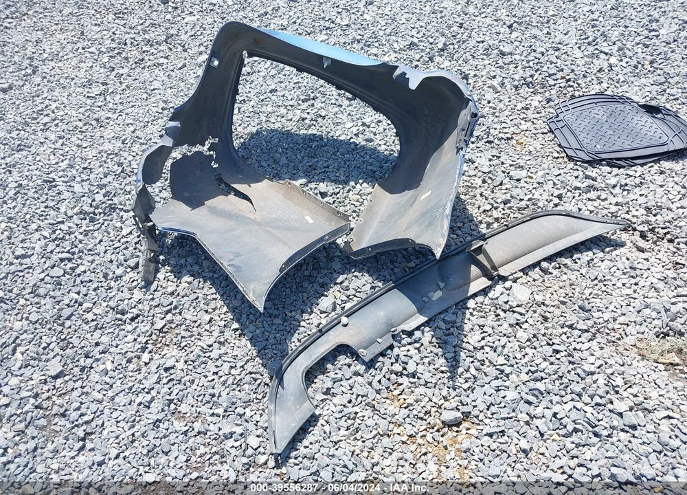 2010 FORD FUSION SE VIN: 3FAHP0HA7AR108179